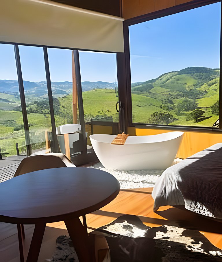 Refúgio do Baú Cabana Tekoá teto de vidro e cinema