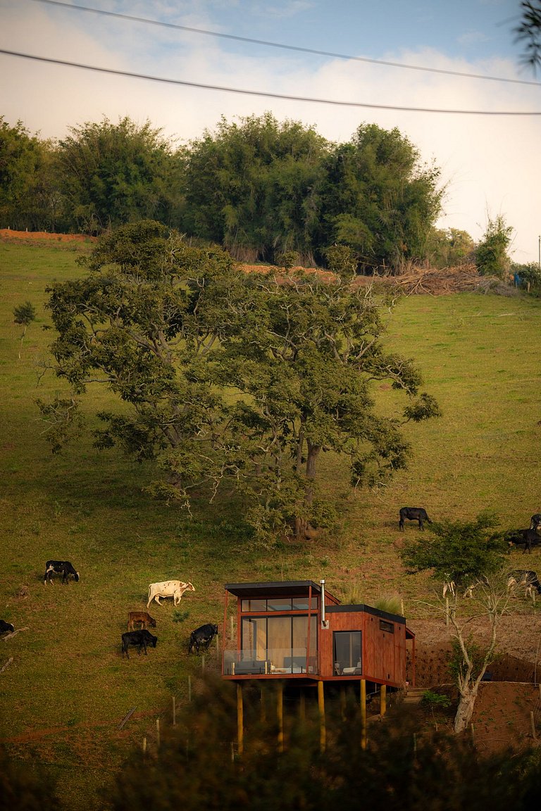 Refúgio do Baú Cabana Tekoá teto de vidro e cinema