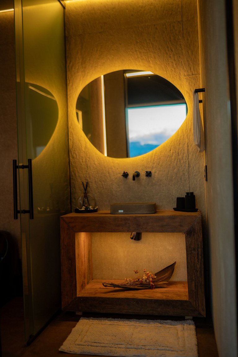 Refúgio do Baú Cabana Tekoá teto de vidro e cinema